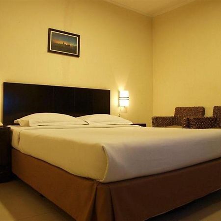 Jatinangor Hotel & Restaurant Cileunyi Kültér fotó